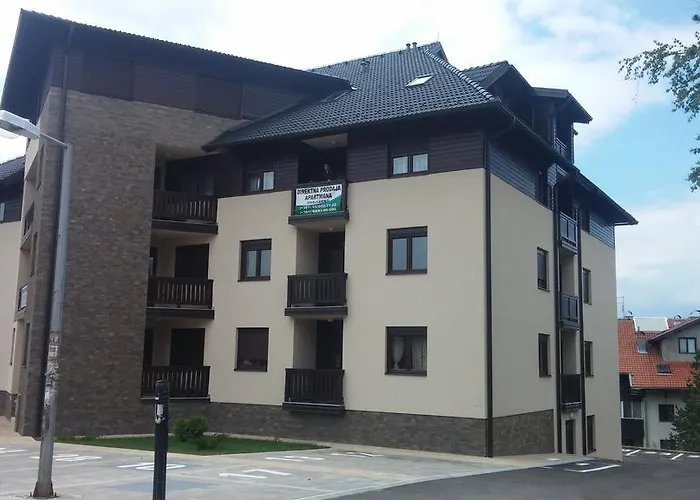 Апартаменты Milas *